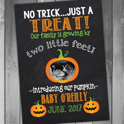 announcing pregnancy halloween|More.